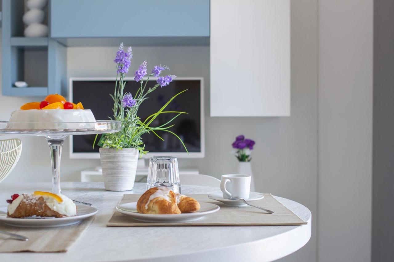 M'Place Apartments Палермо Екстериор снимка